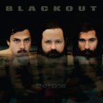 BLACKOUT – THE HORSE