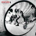 PEARL JAM – REARVIEWMIRROR (VOL. 1 GREATEST HITS 1991-2003)