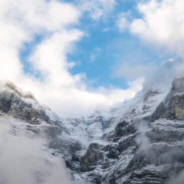 VARIOUS (POWER POP MEGA EXPLOSION) - WE WANT THE AIRWAVES