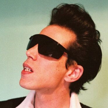 CHARLIE & THE HEFKER GIRL MEGIRA