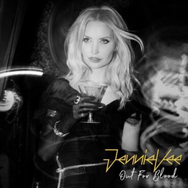 VEE, JENNIE - OUT FOR BLOOD