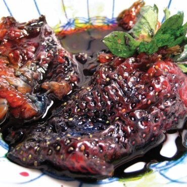 ANIMAL COLLECTIVE - STRAWBERRY JAM