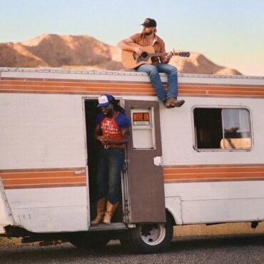 HIPBONE SLIM & THE KNEEJERKS - GET A MOVE ON!