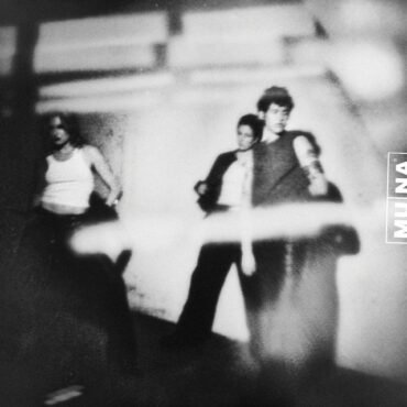 Muna - Dancing on the Wall