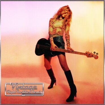 YOUNG THE GIANT - VICTORY GARDEN (LEMONADE VINYL)