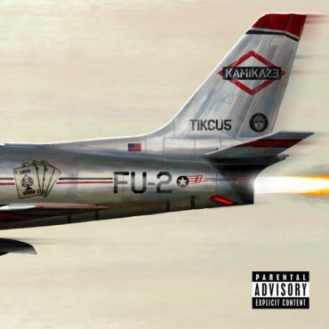 EMINEM - KAMIKAZE (OLIVE GREEN VINYL) vinyl record album art