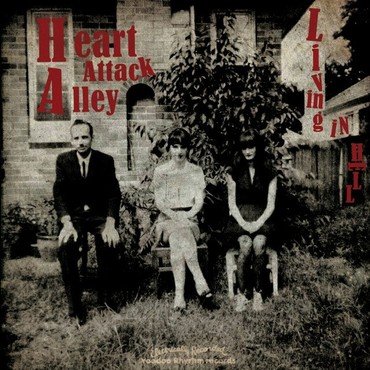 Heart Attack Alley - Living In Hell vinyl record album art