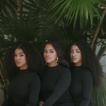The Womack Sisters - The Womack Sisters (Gatefold W\/Lyri vinyl record album art