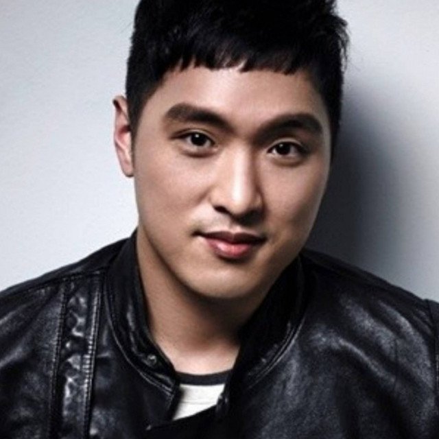 Andre & The Universal Togetherness Band Gibson